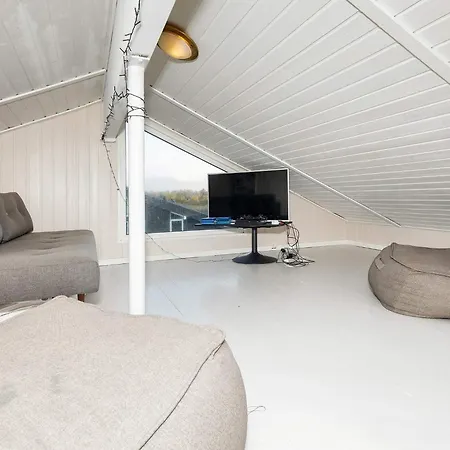 Holiday home 14 Person In L Gst R *